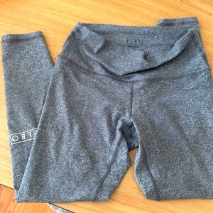 FLEO 25” El Toro Leggings dark heather gray medium bounce